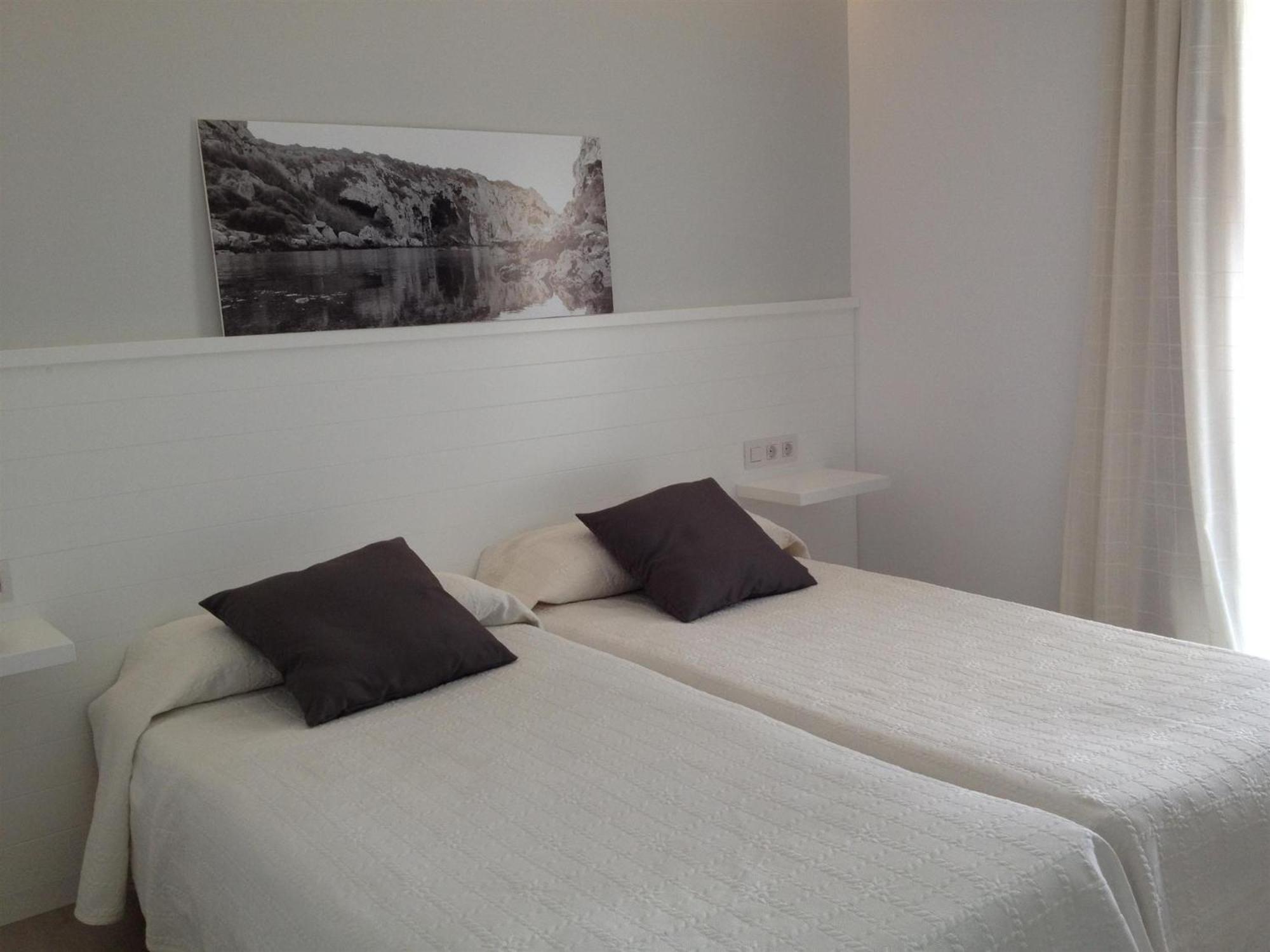 Hostal La Palma Fornells  Bilik gambar